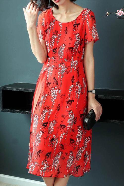 广州健凡服饰提供的折扣女装尾货批发产品,图片仅供
